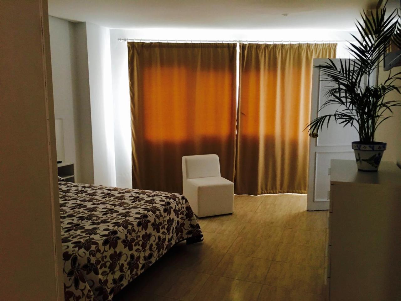 Apartamentos Carmen Teresa Torremolinos Exteriér fotografie